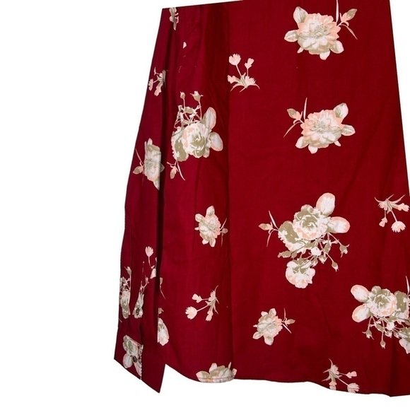 2/$30 Eighth Avenue 100% Cotton Lightweight Red Floral Button Shirt Down Unisex - Picture 11 of 16
